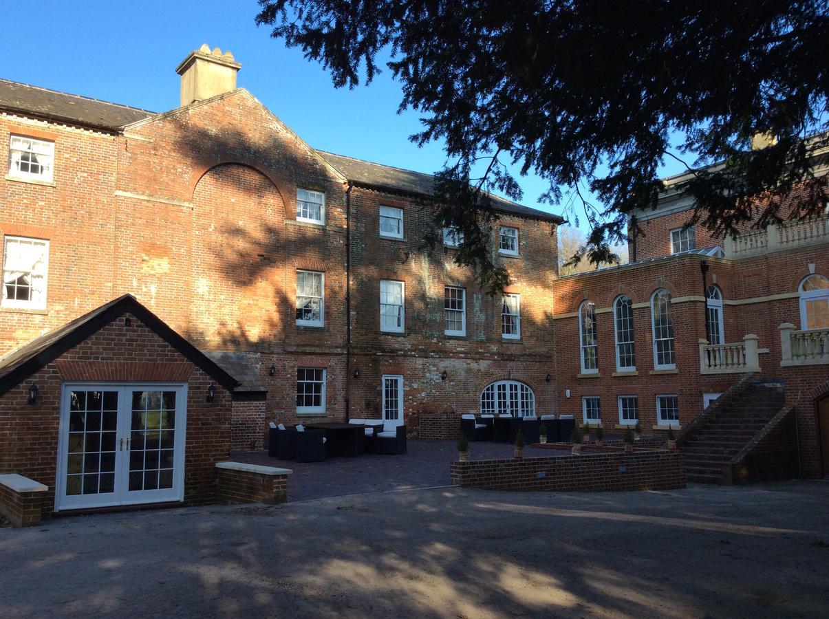 The West Wing At Everleigh Manor Hotel Exterior photo