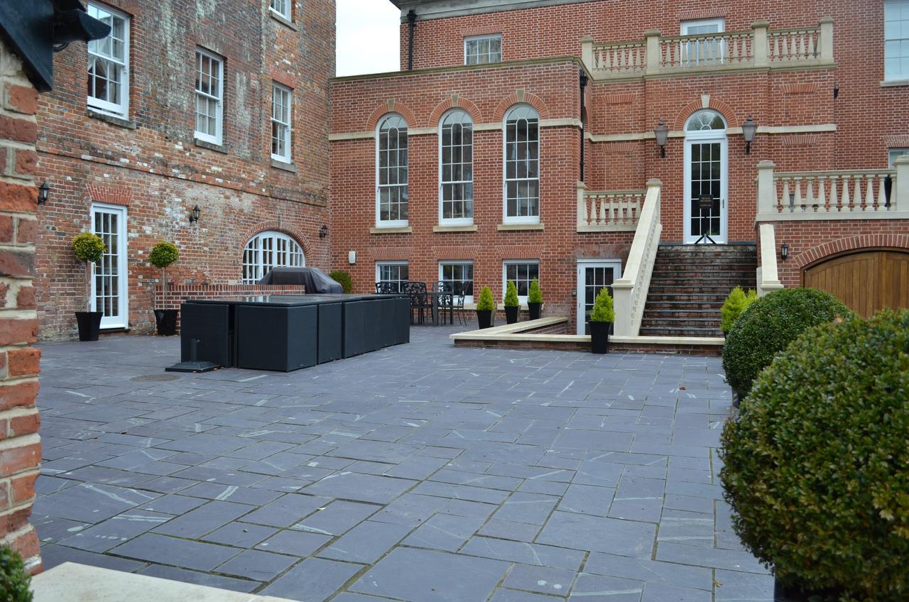 The West Wing At Everleigh Manor Hotel Exterior photo