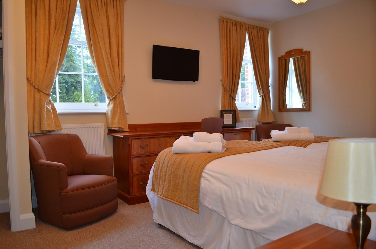 The West Wing At Everleigh Manor Hotel Exterior photo